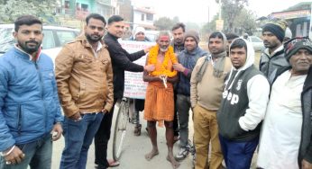 सर्दी पर भारी शिव भक्त की आस्था, 1600 किलोमीटर की दंडवत यात्रा पूरी करके करेंगे बाबा बर्फानी के दर्शन