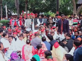 सपाइयों ने तोड़ी धारा 144, नागरिकता बिल पर दी गिरफ्तारी