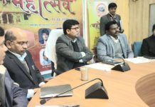 गोरखपुर महोत्सव: वायरल हुआ कलाकारों का वीडियो, पब्लिक में बढ़ा उत्साह