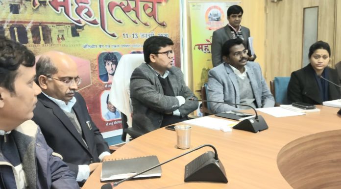 गोरखपुर महोत्सव: वायरल हुआ कलाकारों का वीडियो, पब्लिक में बढ़ा उत्साह