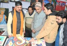 सर्दी है गोरखपुर महोत्सव में आइए, तंदूरी चाय की चुस्की लगाइए