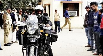पाकिस्तान बॉर्डर से चले अभिजीत, आमजन को कर रहे जागरूक