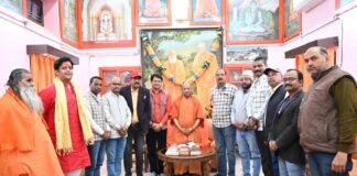 मुख्यमंत्री से गोरखपुर जर्नलिस्ट प्रेस क्लब की नवनिर्वाचित कार्यकारिणी की शिष्टाचार भेंट