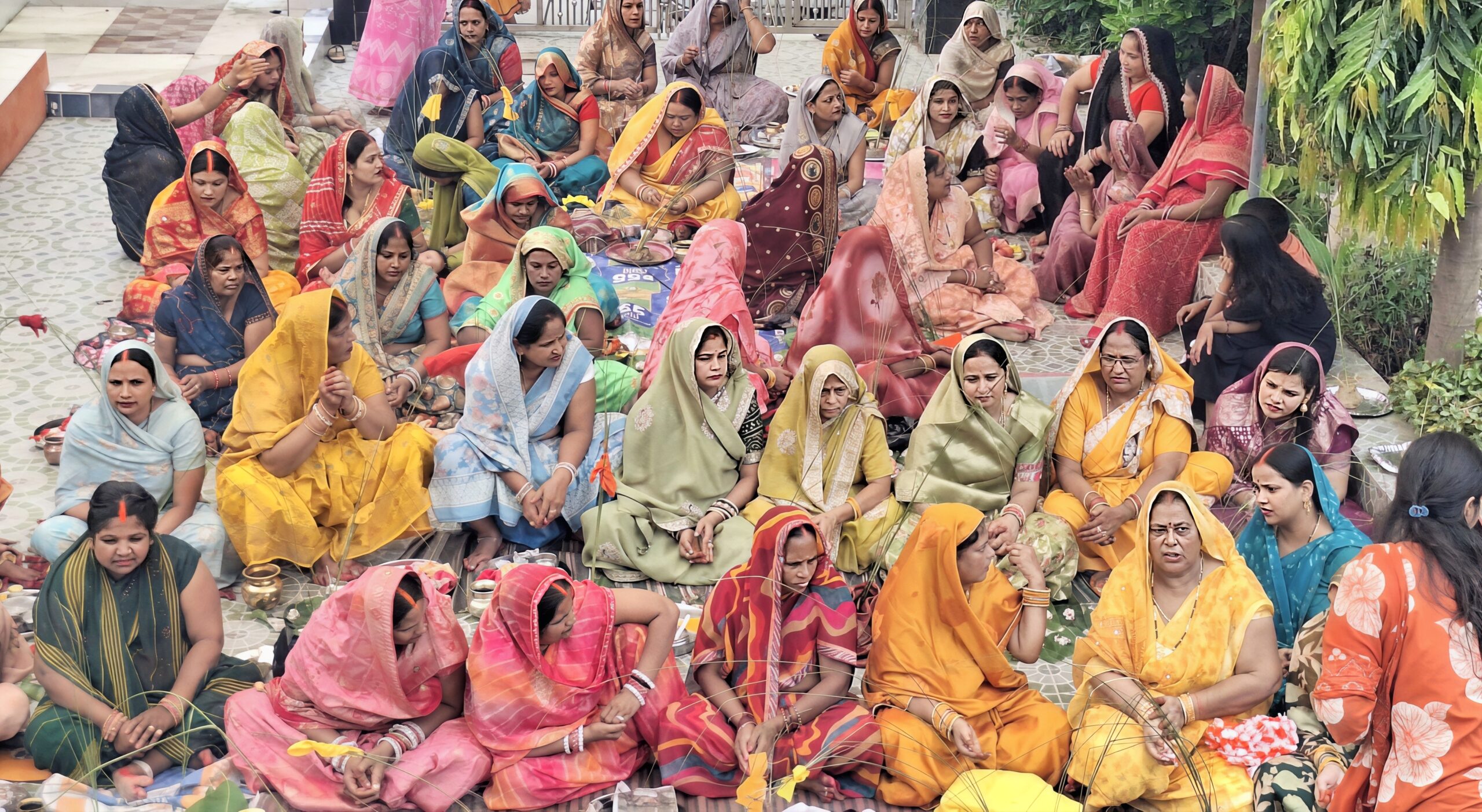 त्रिदेवा धाम मंदिर में महिलाओं ने रखा हलषष्ठी व्रत, संतान की दीर्घायु की कामना