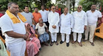 गोरखपुर स्कूल बस हादसा: मासूम आयुष की मौत के बाद परिवार से मिले विधायक, गांव में पसरा मातम